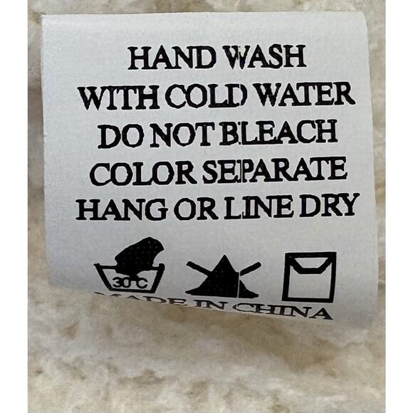 Altar’d State Ivory Cropped Cable Knit Sweater Vest Size S/M Boxy - Picture 6 of 6